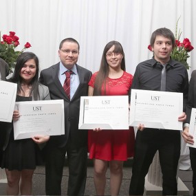 Titulaciones UST Santiago 2014