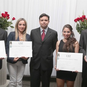 Titulaciones UST Santiago 2014